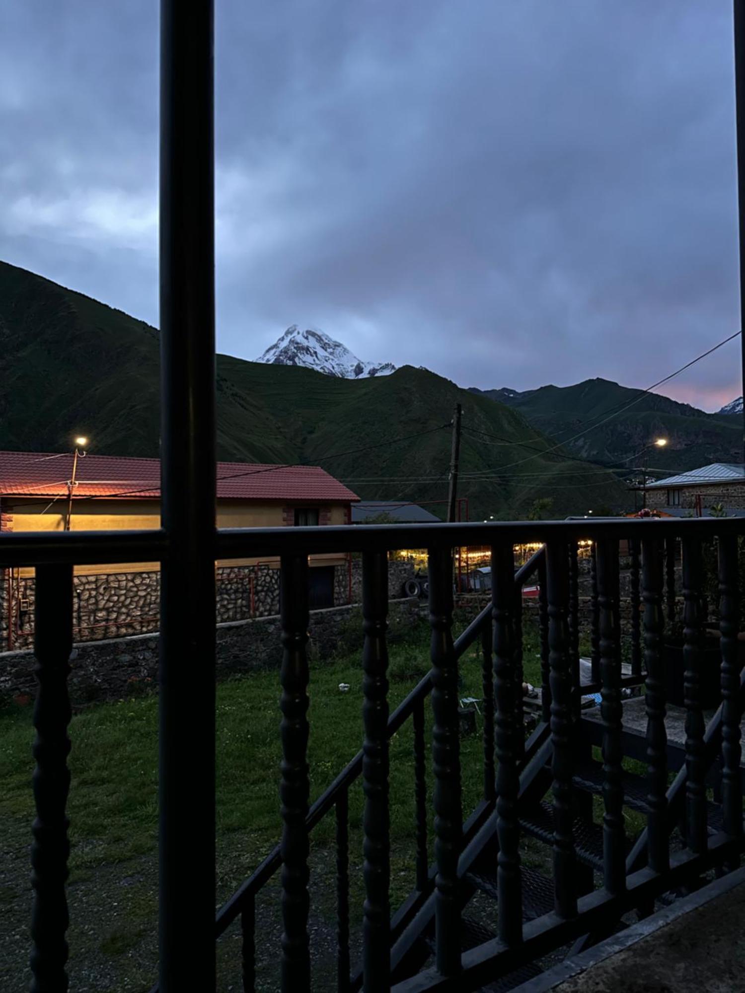 Hotel Dari คัซเบกี ภายนอก รูปภาพ